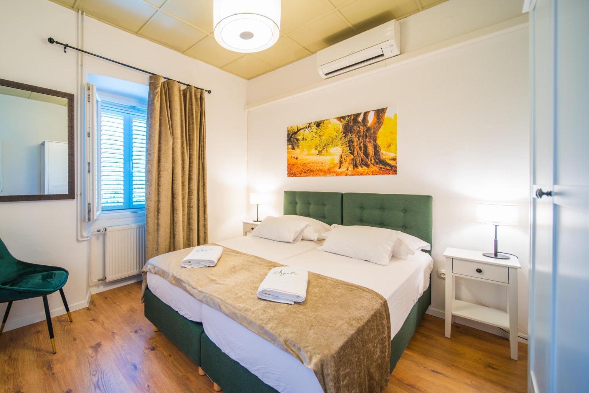 Orgula Hotel Lumbarda Eksteriør billede